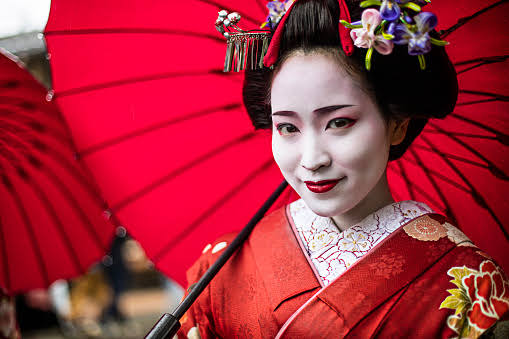 Sejarah geisha, geiko, dan maiko